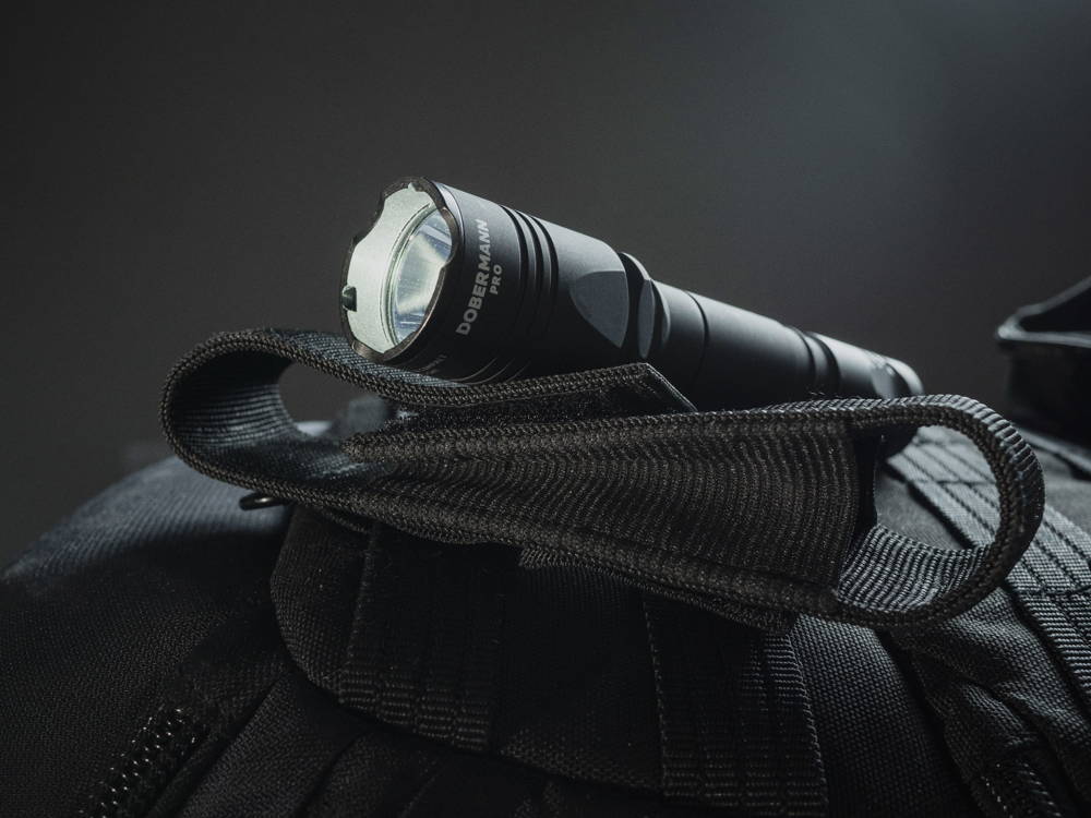 eng_pl_Armytek-Dobermann-Pro-Tactical-Flashlight-Magnet-USB-White-1500-lumens-F07501C-34989_11
